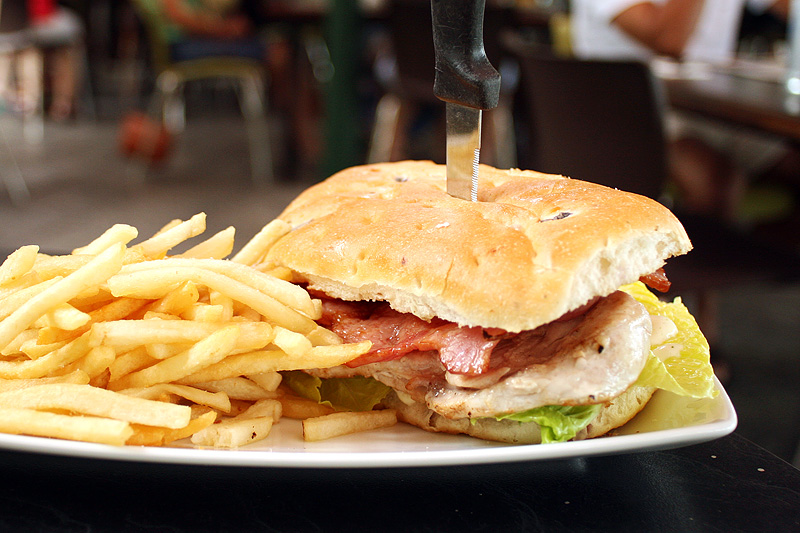 Chicken ceasar burger