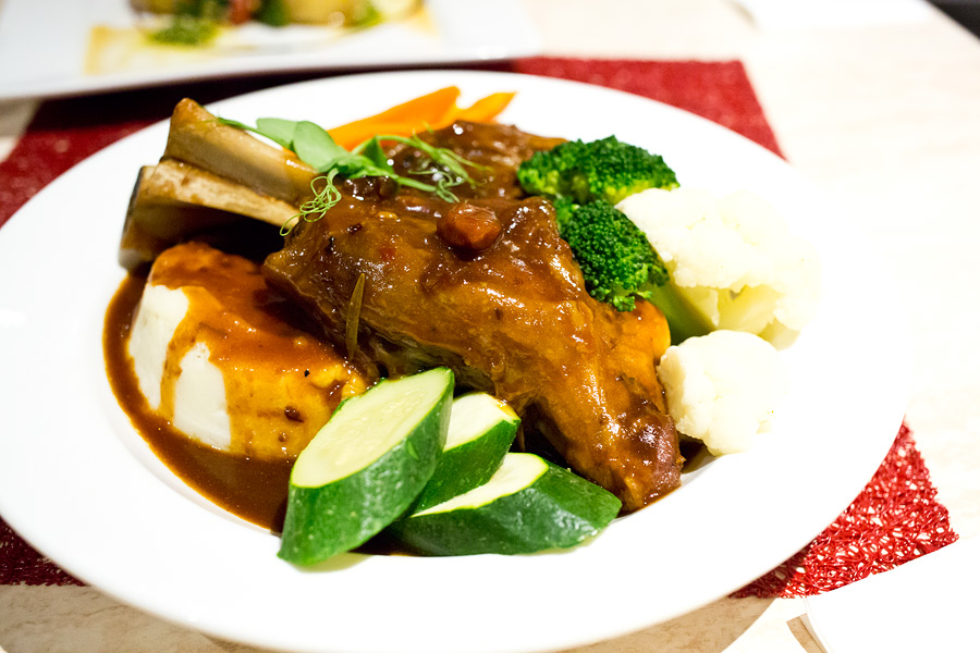 Airport Tavern - lamb shanks