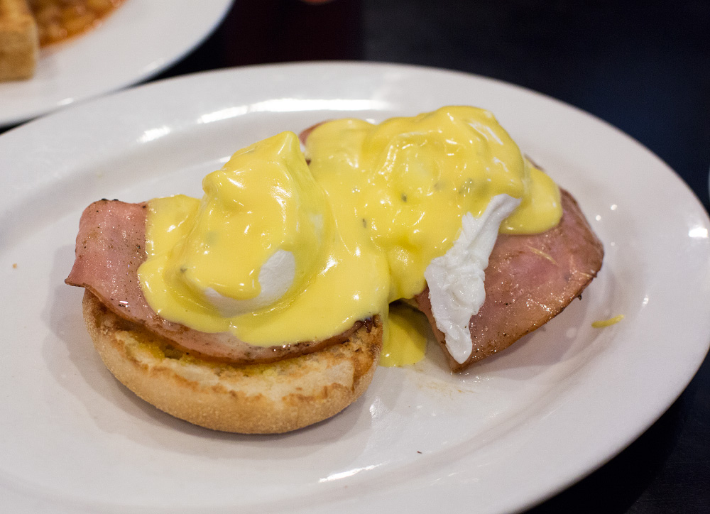 Fiddlers Green Eggs Benedict